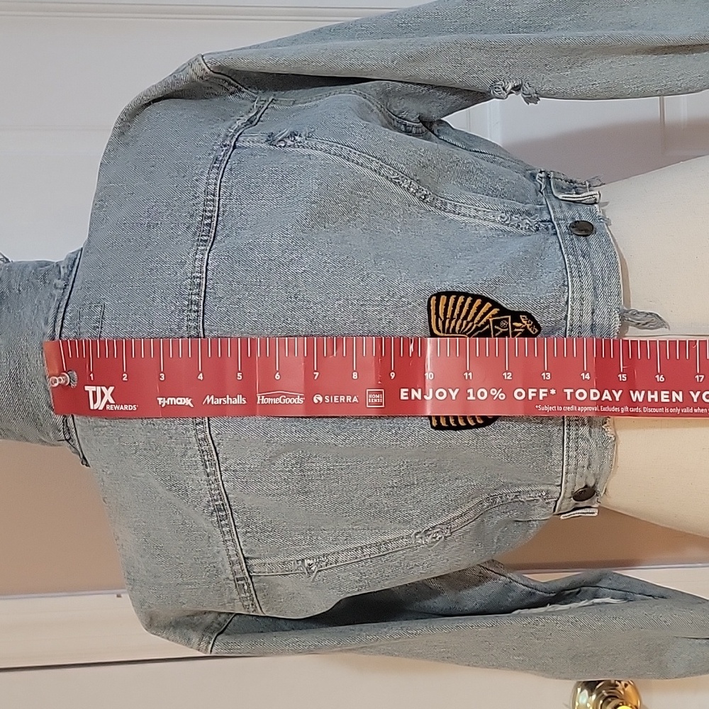 Denim Jacket- Crop Style- Vintage 90's Paris Blue Small-Distressed - Picture 3 of 10